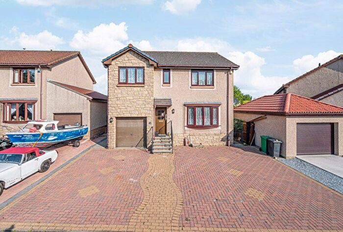 4 Bedroom Detached Villa For Sale In Dovecot Crescent, Dysart, KY1