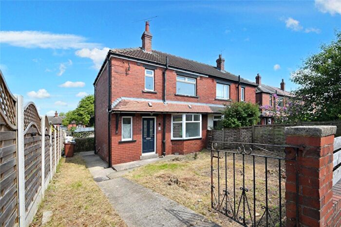 3 Bedroom Semi-Detached House To Rent In Allenby Place, Leeds, West Yorkshire, LS11