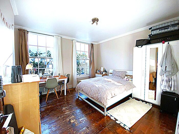 2 Bedroom Flat To Rent In Balfe Street, London, N1