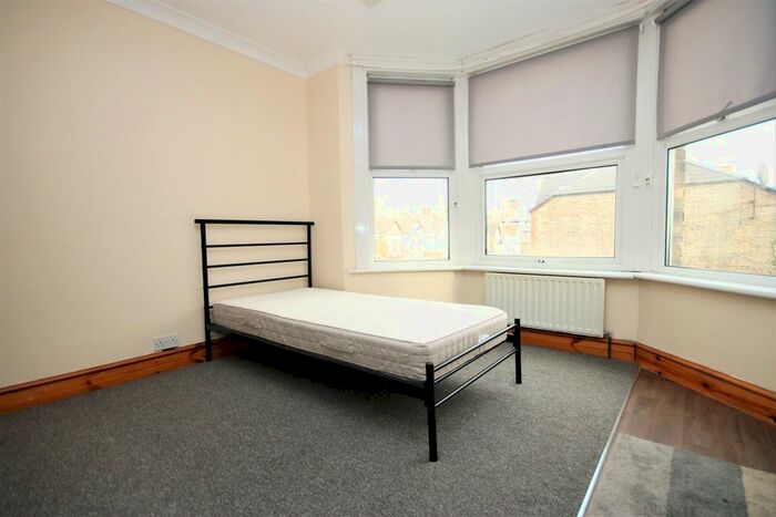 Studio To Rent In Church Lane, London, N8