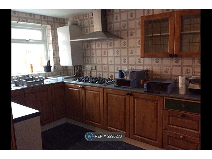 1 Bedroom Flat To Rent In Melton Road, Leicester, LE4