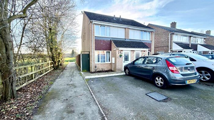 2 Bedroom Semi Detached House To Rent In Collett, Tamworth, B77