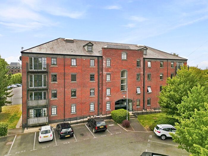 2 Bedroom Flat For Sale In Elphins Drive, Boteler Court Elphins Drive, WA4