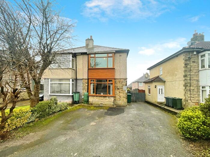 2 Bedroom Semi-Detached House For Sale In Lyndale Drive, Wrose, BD18