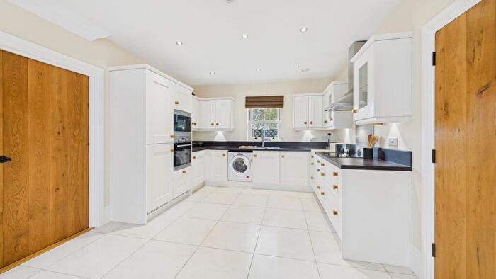 1 Bedroom Bungalow To Rent In Pinfold Lane, Moss, Doncaster, South Yorkshire, DN6