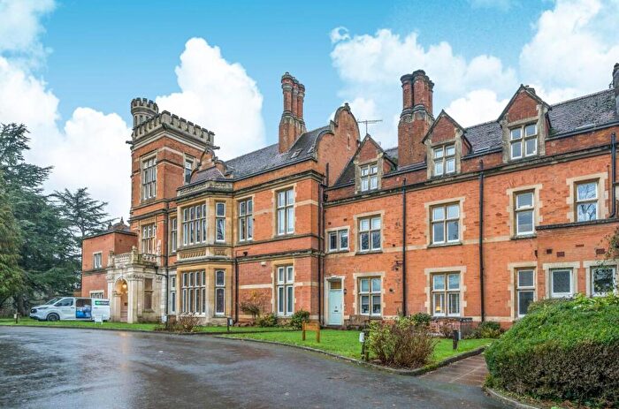 2 Bedroom Apartment For Sale In Warwick Road, Knowle, Solihull, B93