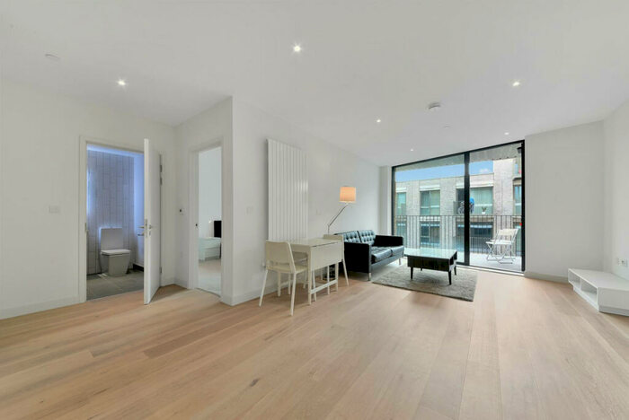 1 Bedroom Apartment To Rent In Mercier Court, E16