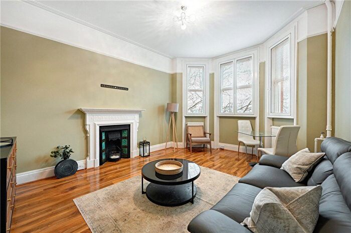 2 Bedroom Flat To Rent In Kensington Mansions, Trebovir Road, Earls Court, London, SW5