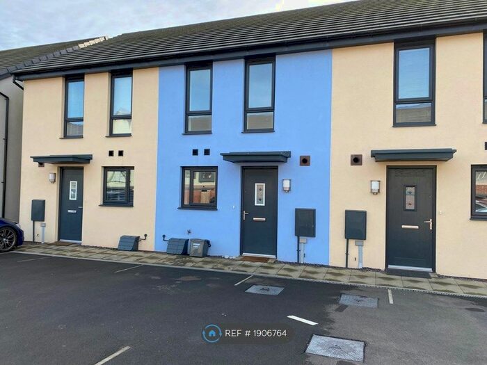 2 Bedroom Terraced House To Rent In Rhodfa Cambo, Barry, CF62