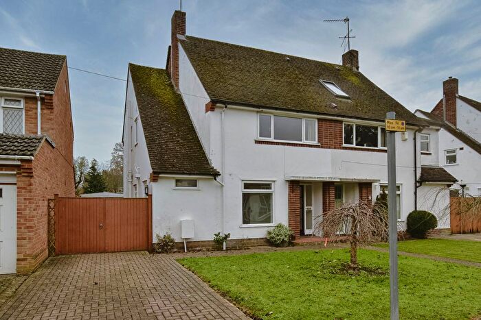 3 Bedroom Semi Detached House To Rent In Radnor Road, Earley, Reading, RG6