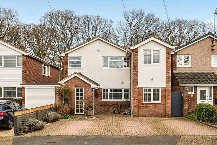 5 Bedroom Link Detached House For Sale In Woodside Avenue, Flackwell Heath, High Wycombe, Buckinghamshire, HP10