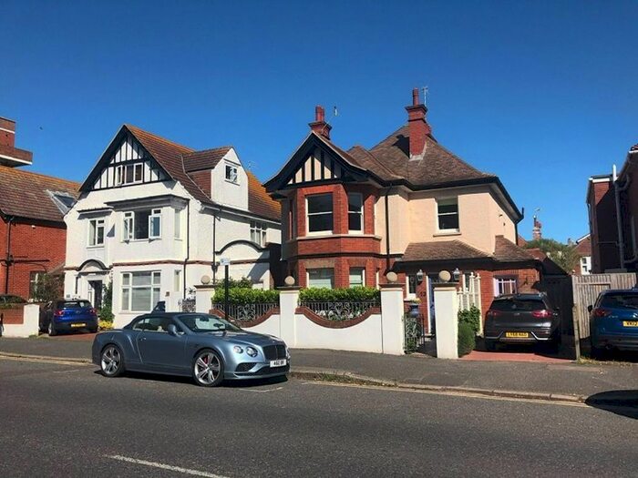 2 Bedroom Flat To Rent In Hove Street, Hove, BN3