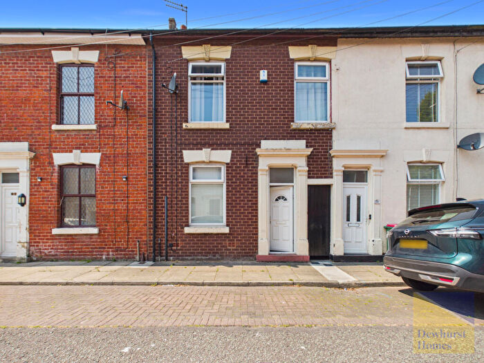 3 Bedroom Terraced House For Sale In Arkwright Road, Preston, Lancashire, PR1