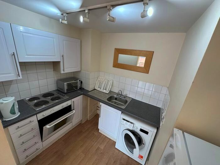 1 Bedroom Flat To Rent In London Road, Liverpool, L3