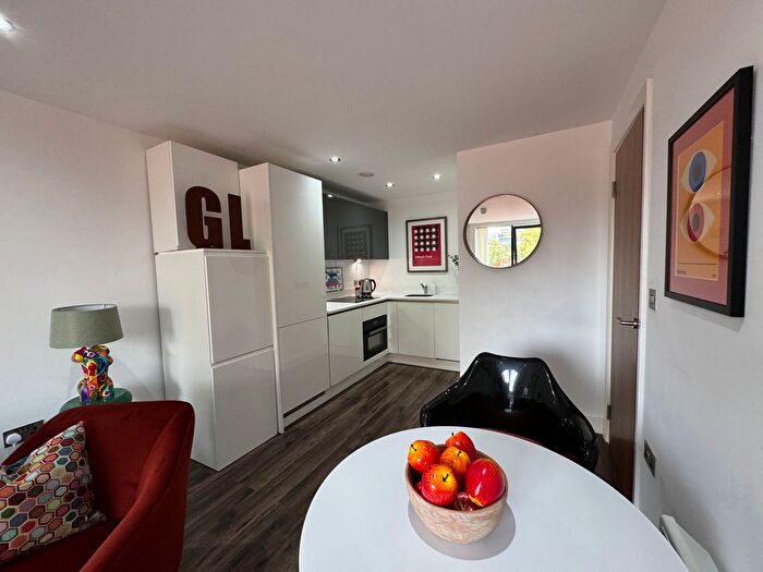 1 Bedroom Flat To Rent In Granville Lofts, Holliday Street, Birmingham, B1