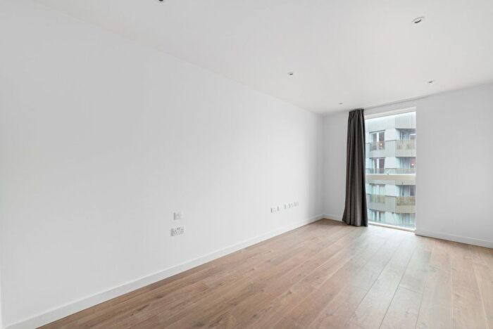 2 Bedroom Flat To Rent In Parkes Street, East Village, E20