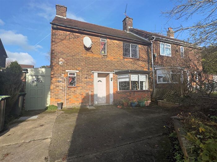 Property To Rent In Oakland Avenue, Huthwaite, Sutton-In-Ashfield, NG17
