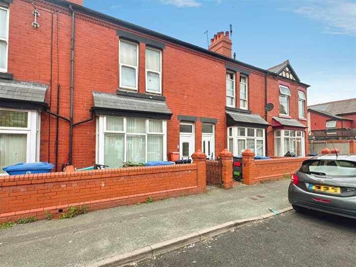 2 Bedroom Terraced House For Sale In Gamlin Street, Rhyl, LL18
