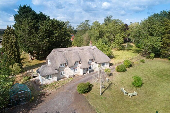 3 Bedroom Detached House For Sale In Shaftesbury Road, Mere, Warminster, Wiltshire, BA12