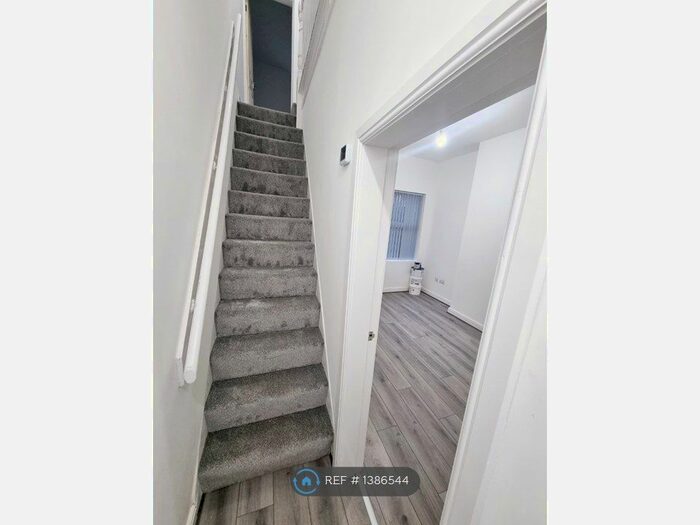 5 Bedroom Terraced House To Rent In Osborne Road, Handsworth, Birmingham, B21