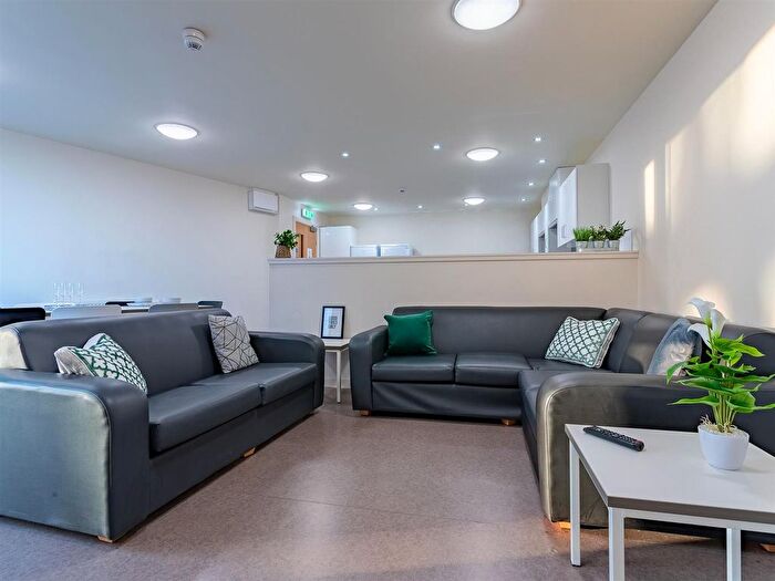 1 Bedroom Flat To Rent In Whitehall Mews, Whitehall Place, Aberdeen, AB25