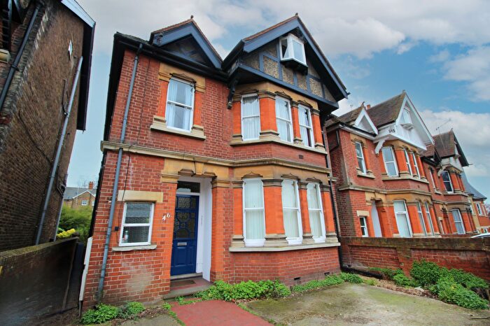 1 Bedroom Flat To Rent In York Road, Guildford, GU1