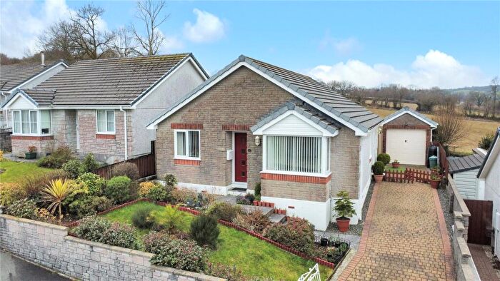 2 Bedroom Bungalow For Sale In Highview Close, Tremar, Liskeard, Cornwall, PL14
