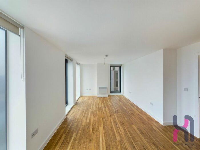 2 Bedroom Flat To Rent In Media City, Michigan Point Tower B, Michigan Avenue, Salford, M50