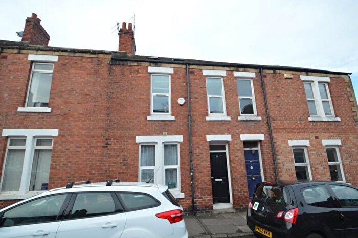 6 Bedroom House To Rent In Hawthorn Terrace, Durham, DH1