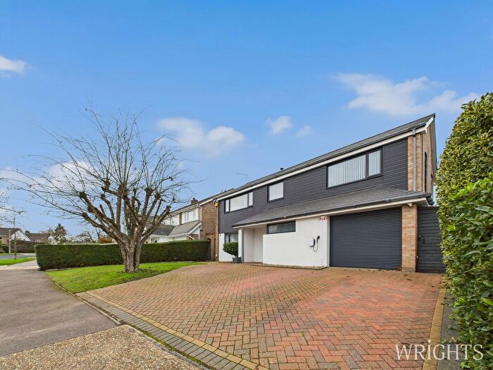 5 Bedroom Detached House For Sale In Stag Green Avenue, Hatfield, AL9