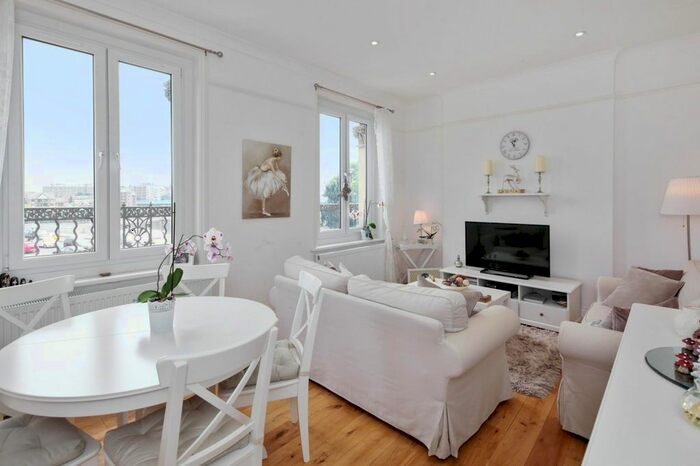 1 Bedroom Flat To Rent In Putney High Street, Putney, SW15