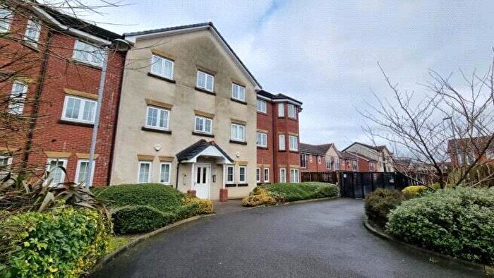 2 Bedroom Apartment To Rent In Ballard Court, Falls Green Avenue, Manchester, M40
