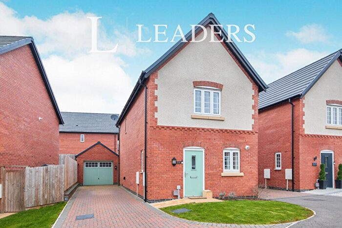 3 Bedroom Detached House To Rent In Fern Tree Walk, Burton-On-Trent, DE13