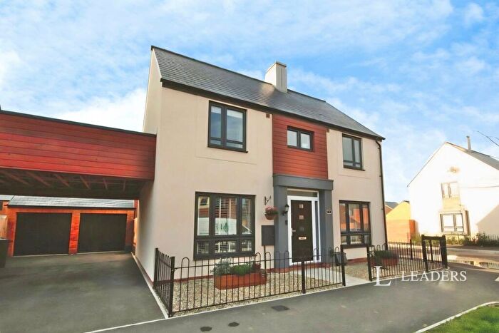 3 Bedroom Detached House To Rent In Sapphire Road, Bishops Cleeve, Cheltenham, GL52