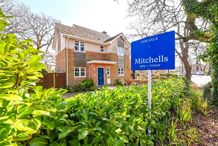 4 Bedroom Semi-Detached House For Sale In Station Road, New Milton, Hampshire, BH25