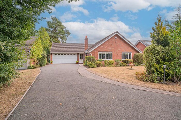 3 Bedroom Detached Bungalow For Sale In Queen Eleanors Drive, Knowle, B93