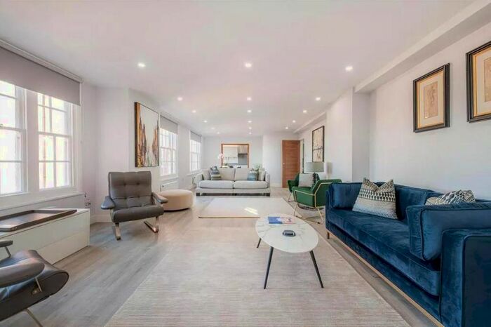 5 Bedroom Flat To Rent In Finchley Road, London, NW8