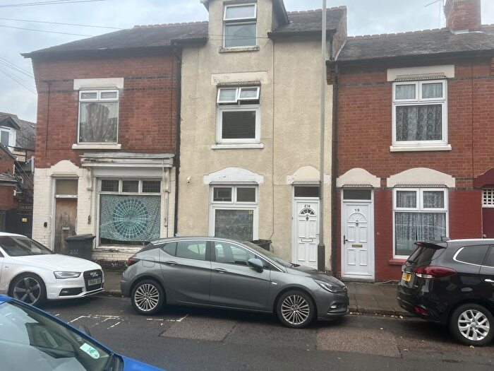 4 Bedroom House To Rent In Mere Road, Highfields, LE5