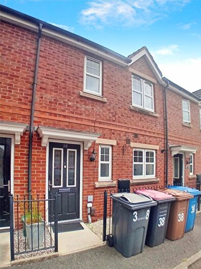 3 Bedroom Terraced House To Rent In Bowfell Close, Worsley, Manchester, M28