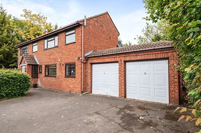 6 Bedroom Detached House For Sale In Sherwood Road, Winnersh, Wokingham, RG41