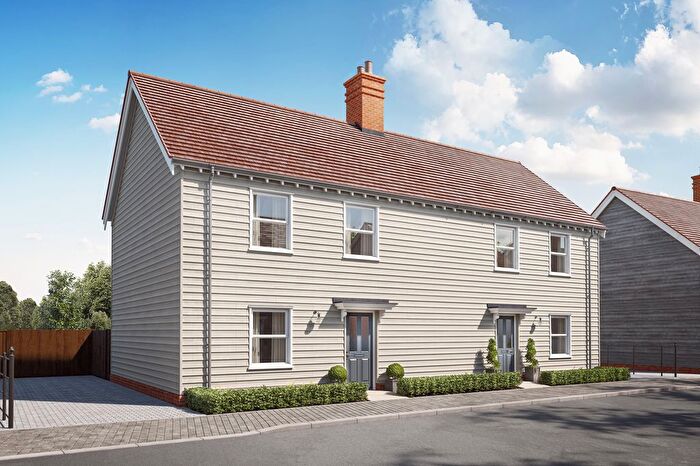 3 Bedroom Semi-Detached House For Sale In Long Road, Manningtree, CO11