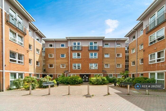 2 Bedroom Flat To Rent In Crown Station Place, Liverpool, L7