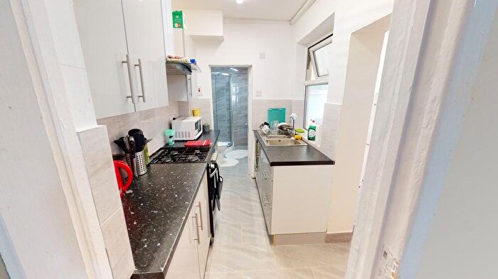 3 Bedroom House To Rent In Teignmouth Road, Selly Oak, B29