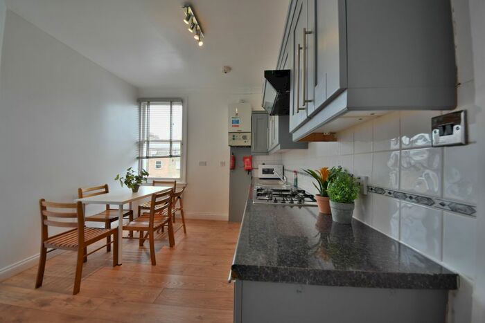 4 Bedroom Flat To Rent In Cardozo Road, London, N7
