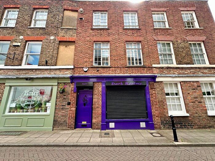 2 Bedroom Flat For Sale In Market Street, Wisbech, PE13