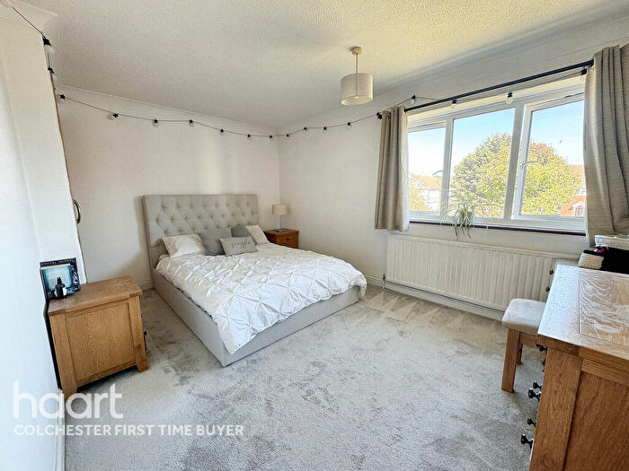 2 Bedroom End Of Terrace House For Sale In Orwell Close, Colchester, CO4