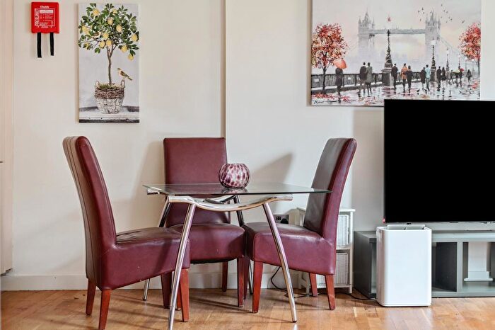 2 Bedroom Flat To Rent In Central Reading, Reading, RG1