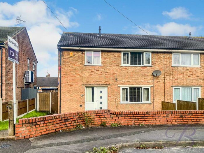 3 Bedroom Semi-Detached House To Rent In Wollaton Road, Kirkby-In-Ashfield, Nottingham, NG17