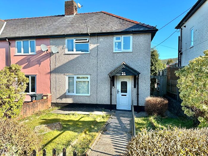 3 Bedroom Terraced House For Sale In Maesydre, Llanidloes, Powys, SY18