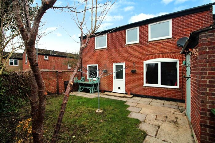 3 Bedroom Semi-Detached House For Sale In Jubilee Walk, Poringland, Norwich, Norfolk, NR14